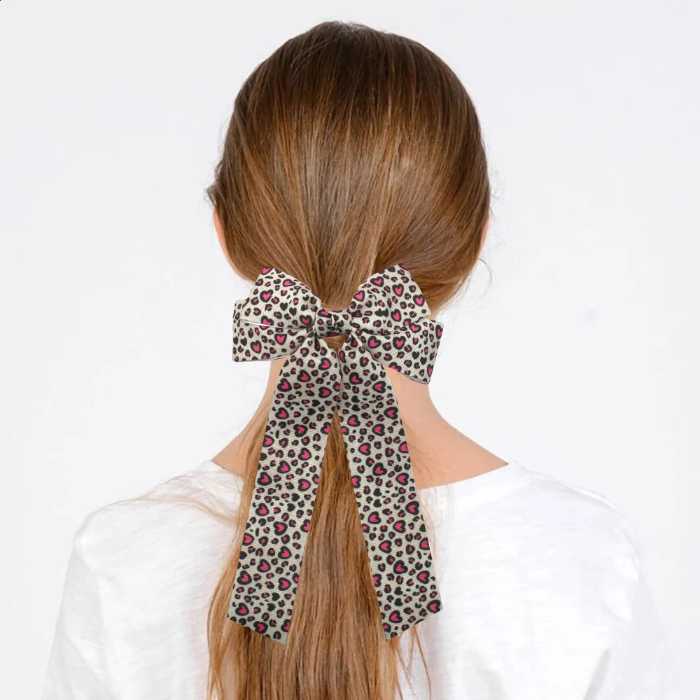 Free delivery of 30 sets of pink leopard hair clips suitable for women satin long stripe hair bows and accessories for girls hair bows 241205