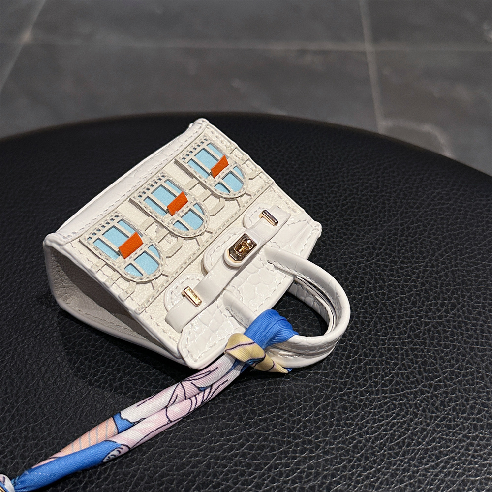 New Mini Platinum House leisure Cute Creative Pendant Small Window trend Car Key Decoration Earphone Bag Designer Wallet