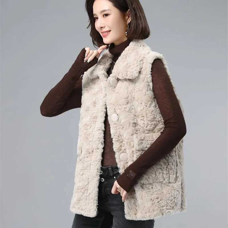 Vest Womens 2023 Winter New Korean Version Of the Lapel Fur All-In-One Lamb Wool Jacket Casual Short Waistcoat M7XJ241206