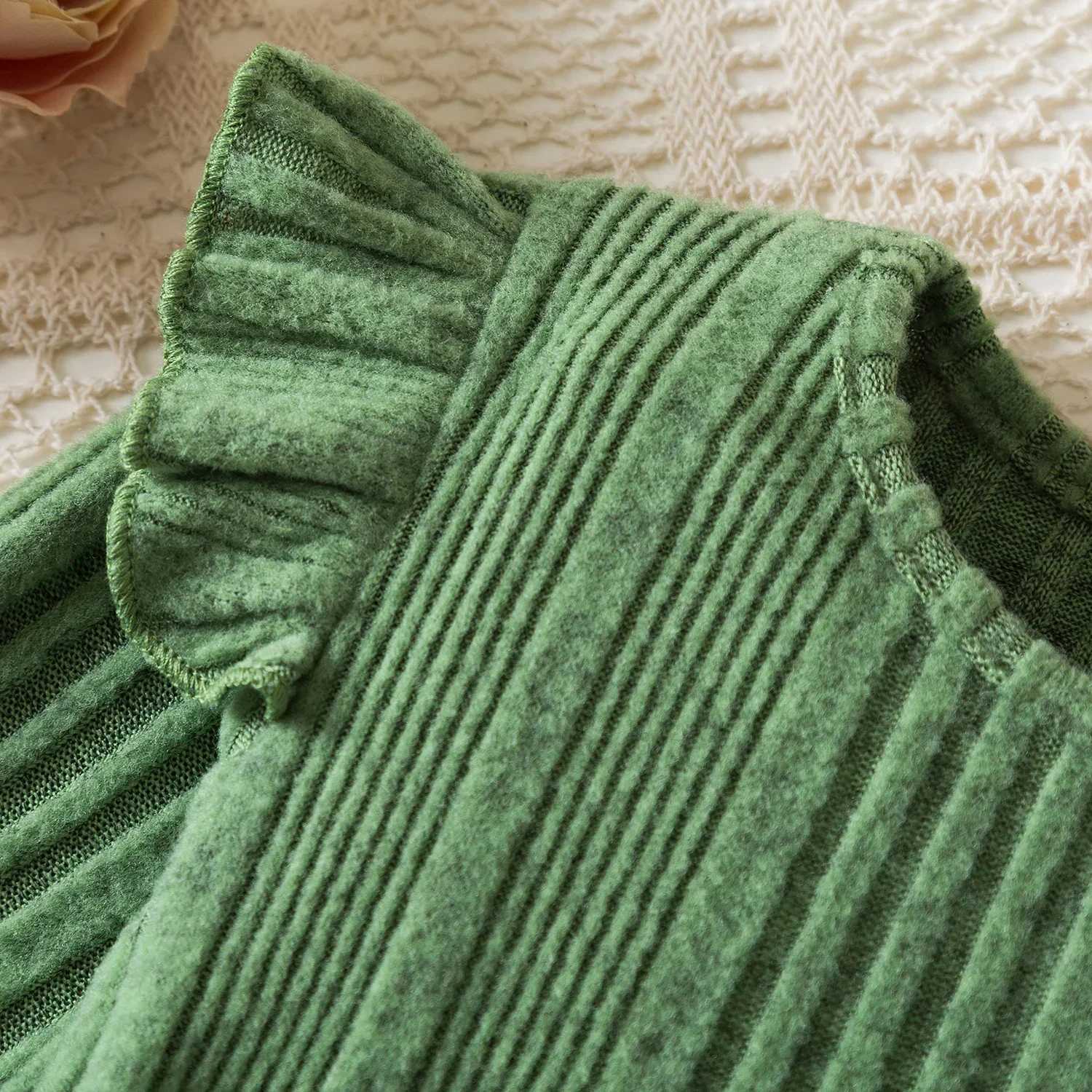 Autumn Girl Knitted Long-Sleeved Dress Winter Girl Ruffles Tutu Sweater Knitted Dress Girls Red/Green Christmas New Year ClothesXJ241206