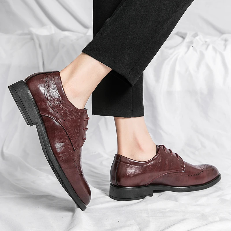 Casual Leather shoes Big size Mens Dad shoes Business fashion leather shoes 241206