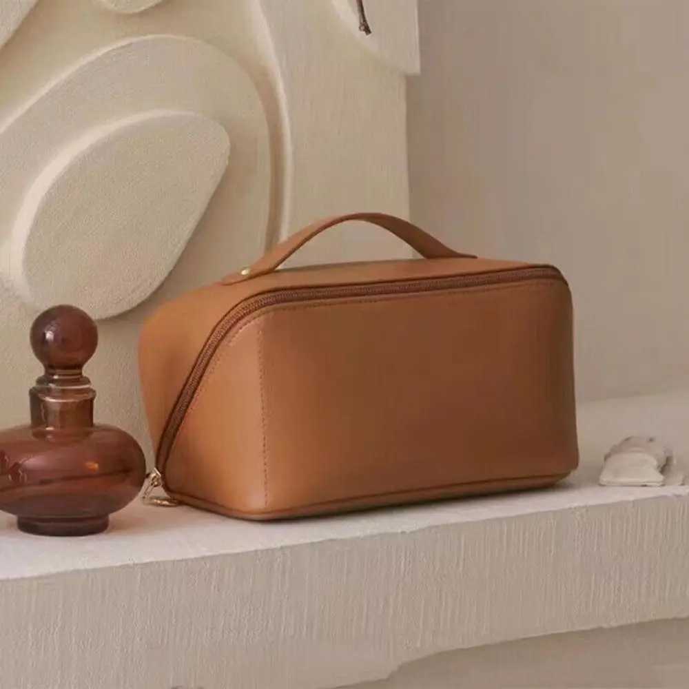 Large Capacity Toilet Cosmetic Makeup Basin Storage Bag Travel Makeup Bag 2023 New PU Large Capacity Womens Makeup BagXJ241206