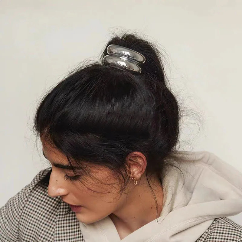 1 simple and thick hollow doublelayer metal hair clip for womens headbands with elastic ropes suitable forwomensheadwear 241122