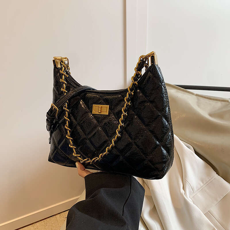 Advanced fashionable armpit 2025 new simple and casual versatile handbag, stylish single shoulder crossbody women's bag