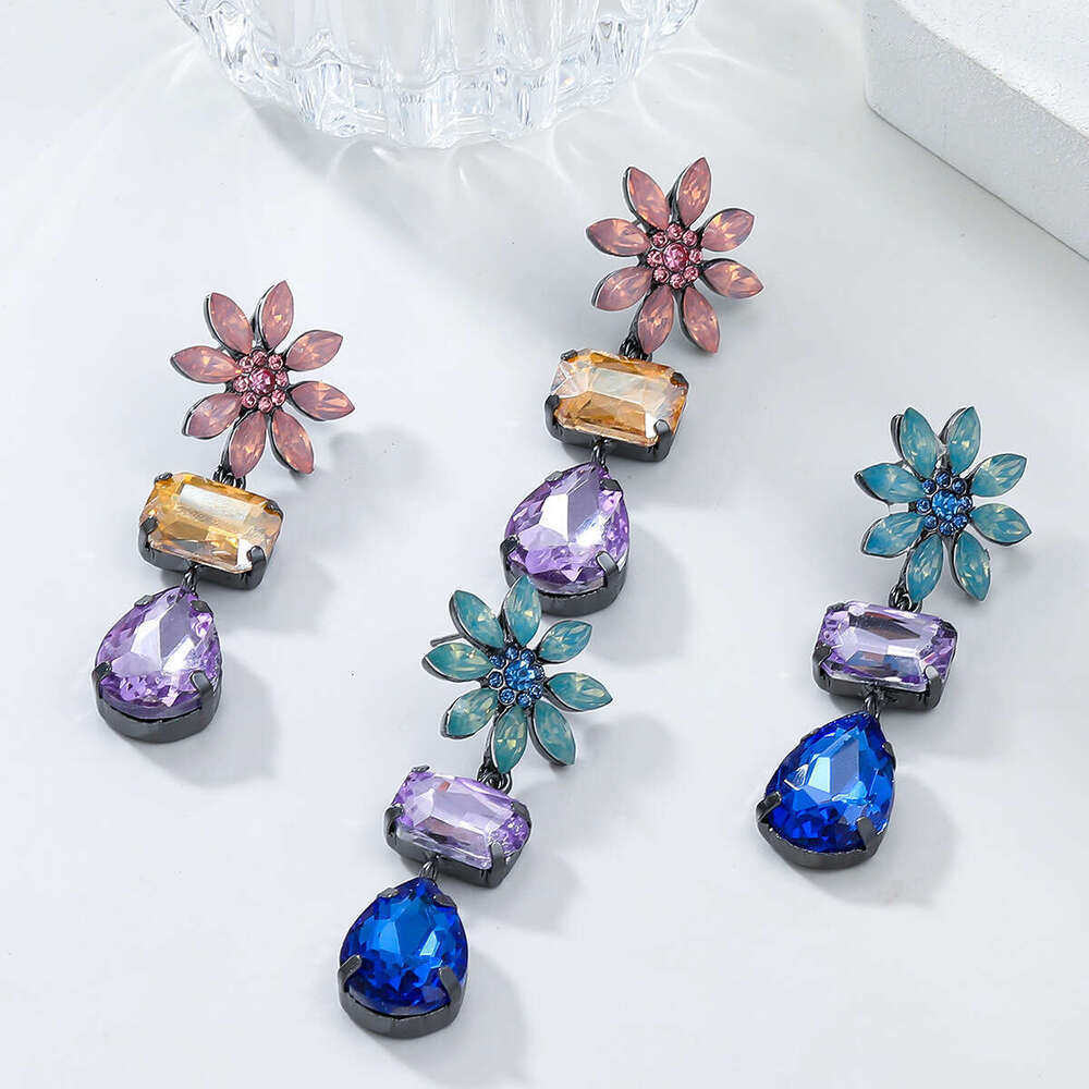 2024 colored with full dia ral water droplet shaped for women's trendy earrings