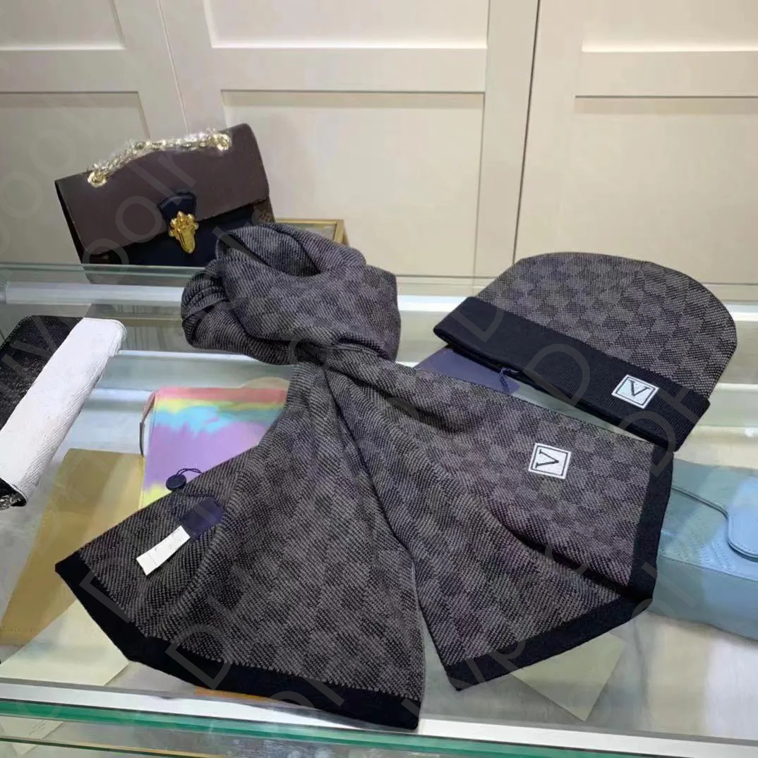 Louise''vuttonliness Viutonlies Vittonlies Lvity Lvtity High Quality Hats Beanie Hat Men Hat Luxury Knitted Hat Designer Winter Hat Fashion Design Knitted Ha D Aab