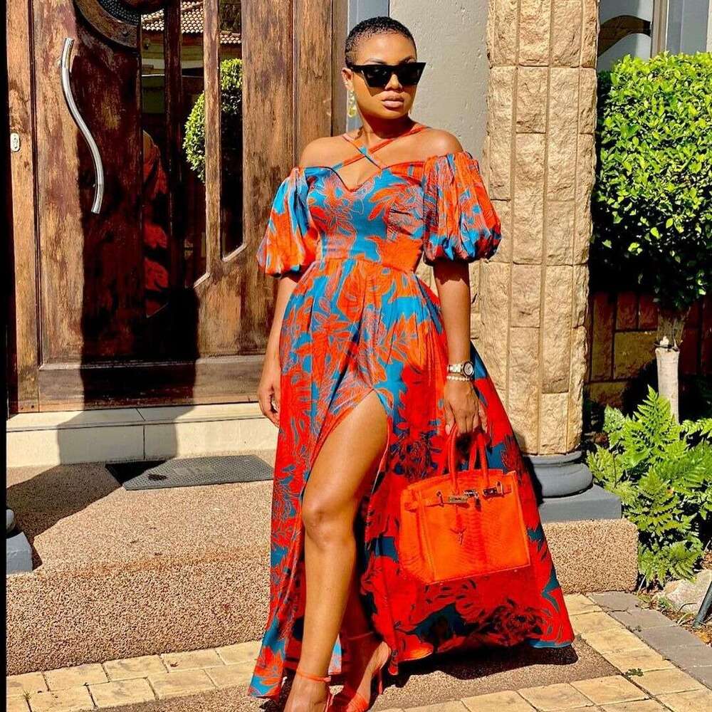 spring/summer European and American women's dress with printed slit, strapless, hanging neck, V-neck long skirt, 2024 versatile temperament, new 