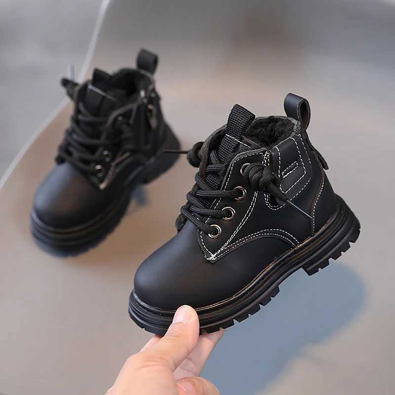 New Childrens Fashion Boots Winter Thickened Boys Girls Anti Slip Warm Leather Boots Side Zipper Solid Color Kids Casual ShoesXJ241206