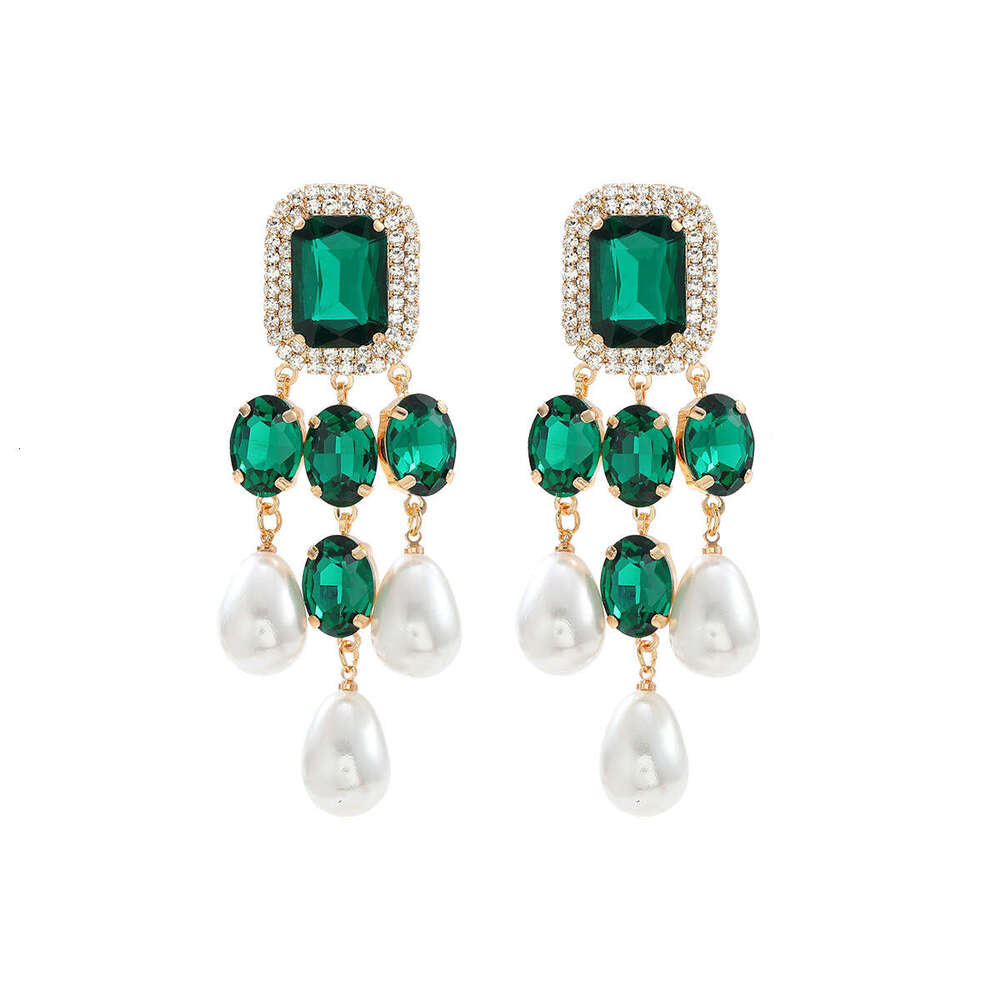 Advanced women's new inlaid pearl earrings, fashionable trendy and earrings