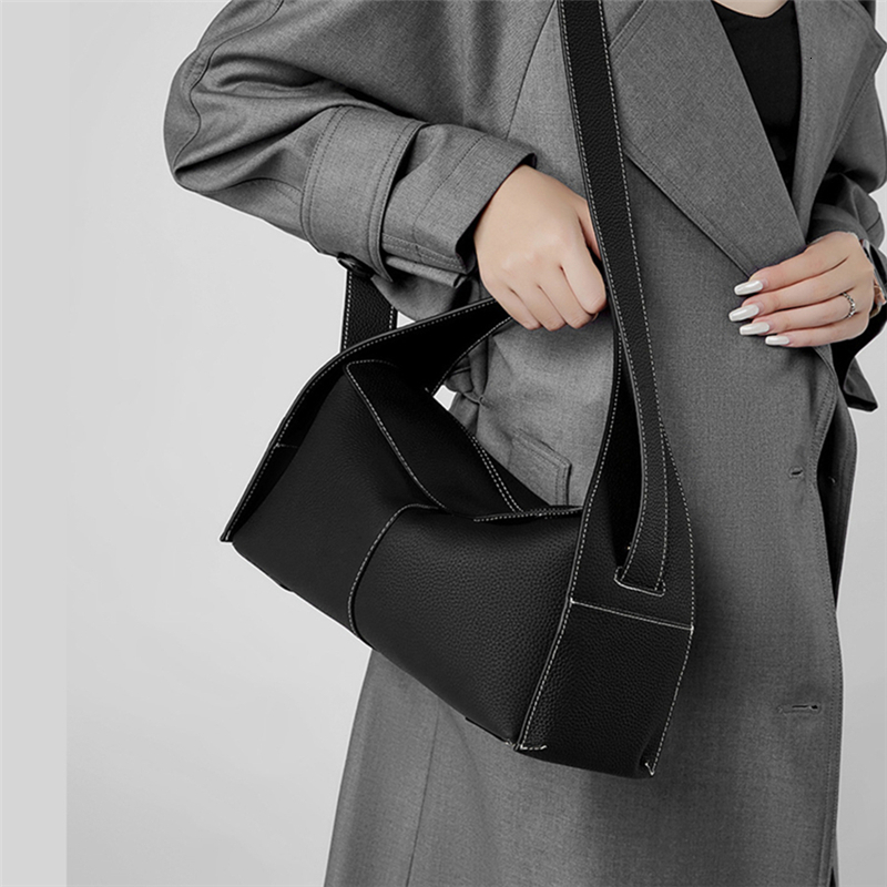 Free Shipping Fashion Designer's 100% Genuine Leather Top Of The E Handle Wallet Can Be Slung Over And Versatile Women's Handbag