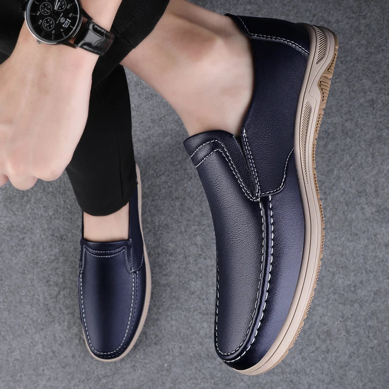 Shoes Men Slip-On Leather Shoes Casual Shoes Driving Moccasin Non-slip Loafers Men Bule Shoes High Quality 241206
