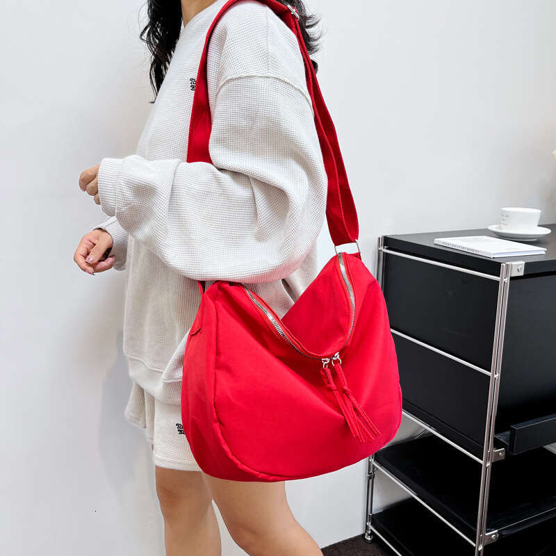 Summer New Bag For Women, Large Capacity Casual Versatile Canvas High-End Sensory Communication, Crossbody Tote Bag, Fashionable Quality, Classic B1