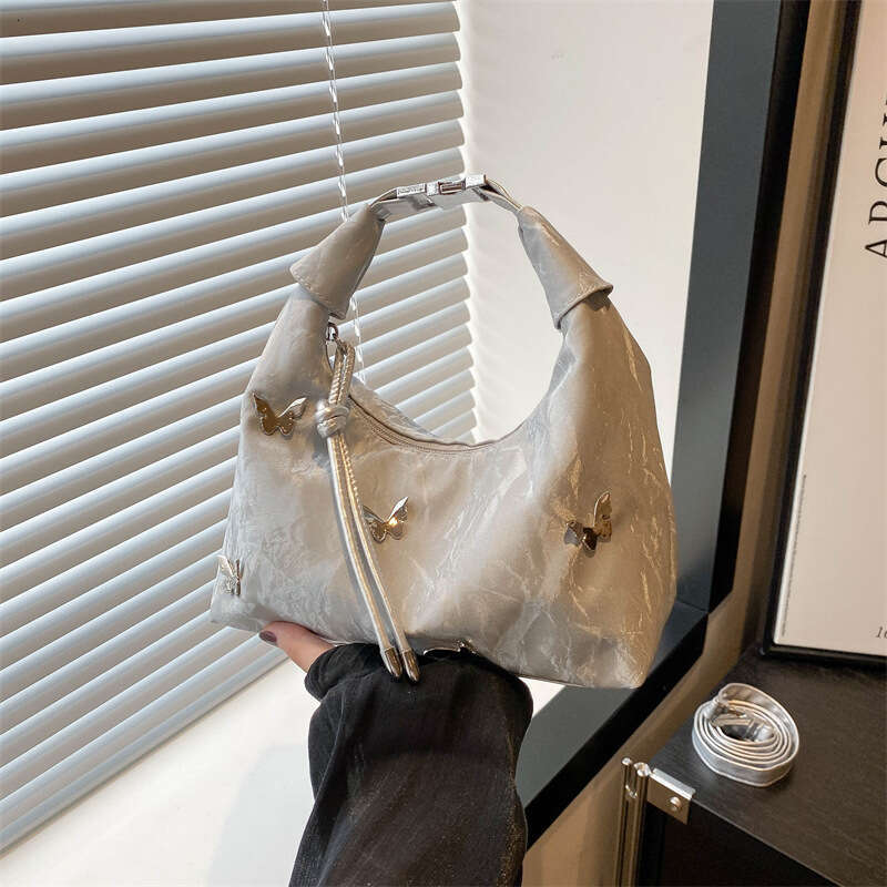 Summer New Butterfly Small Women's And Stylish Handbag, Versatile Texture, Commuting Personality, Crossbody Bag, Fashionable Quality, Classic B2