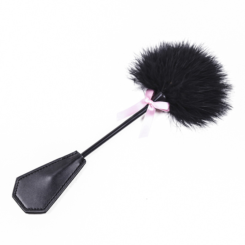 Factory Wholesale SM Sex Toys Teasing Toys Black Feather Beats Butt Hand Beats Pink Bow
