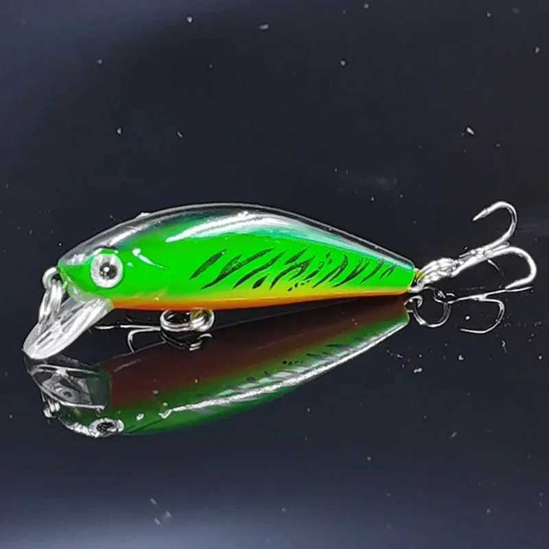 1pcs 5.5cm 6.5g Silver Plating Model Fishing Lure Hard Bait 6 Color Wobbr Profional Depth Accories Crank QualityXJ241128