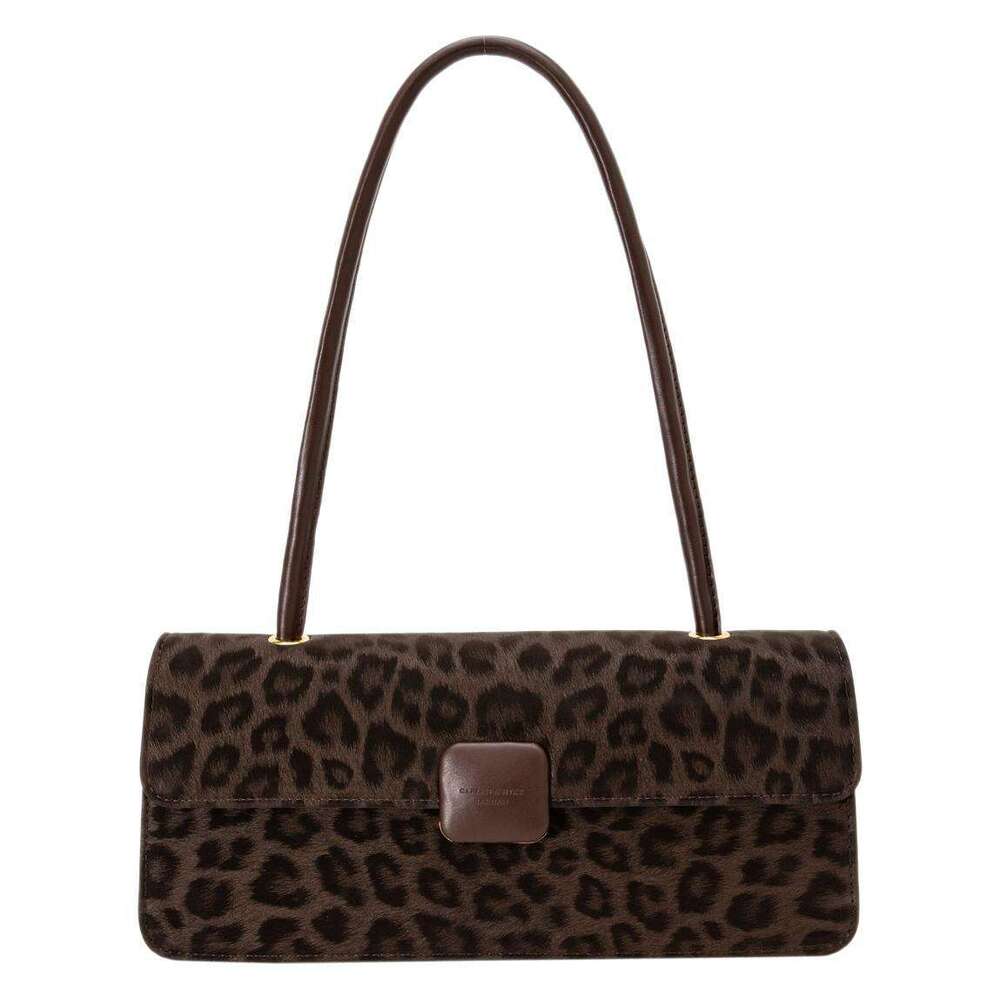 2024 autumn and winter new fashionable niche design armpit French stick versatile hand-held women's bag