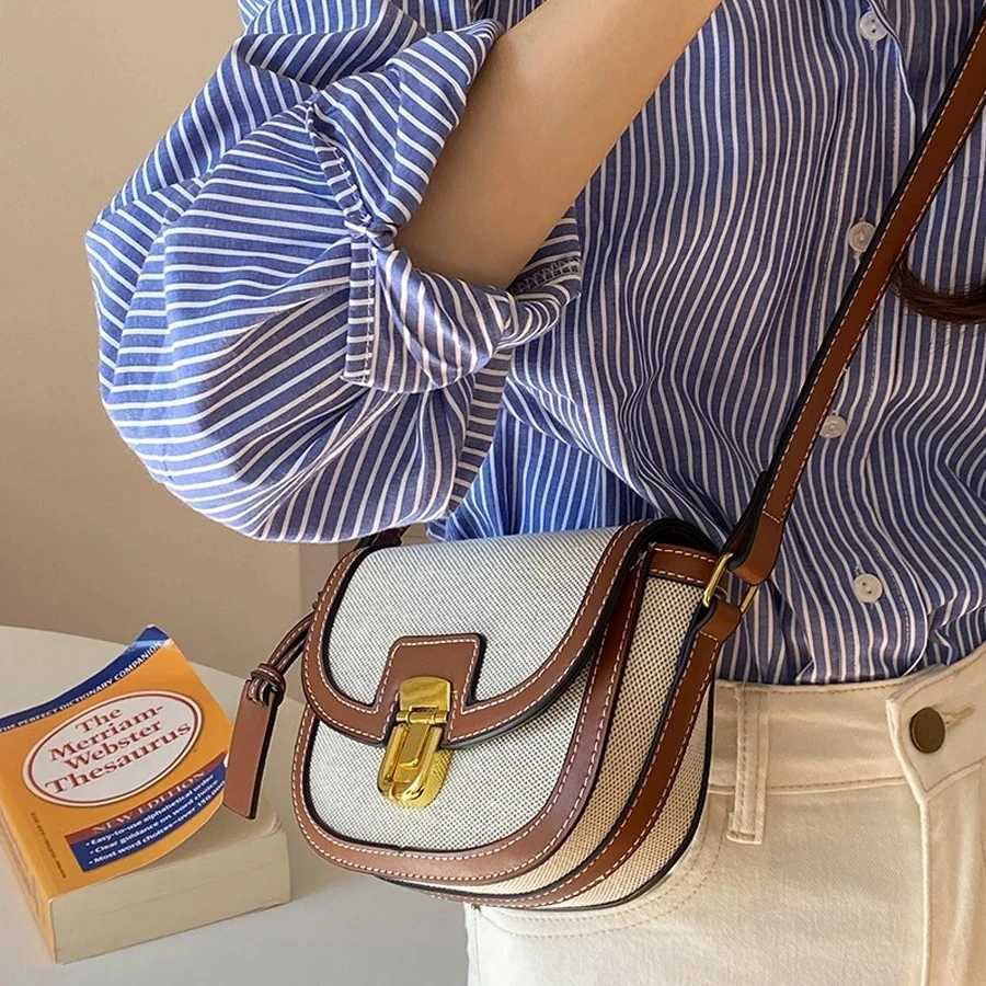 2023 New Small Style Ctrast Panel Canvas e Shoder Crossbody Saddle Bag Luxury Designer Vintage Wallet Purse Ladies Z250301