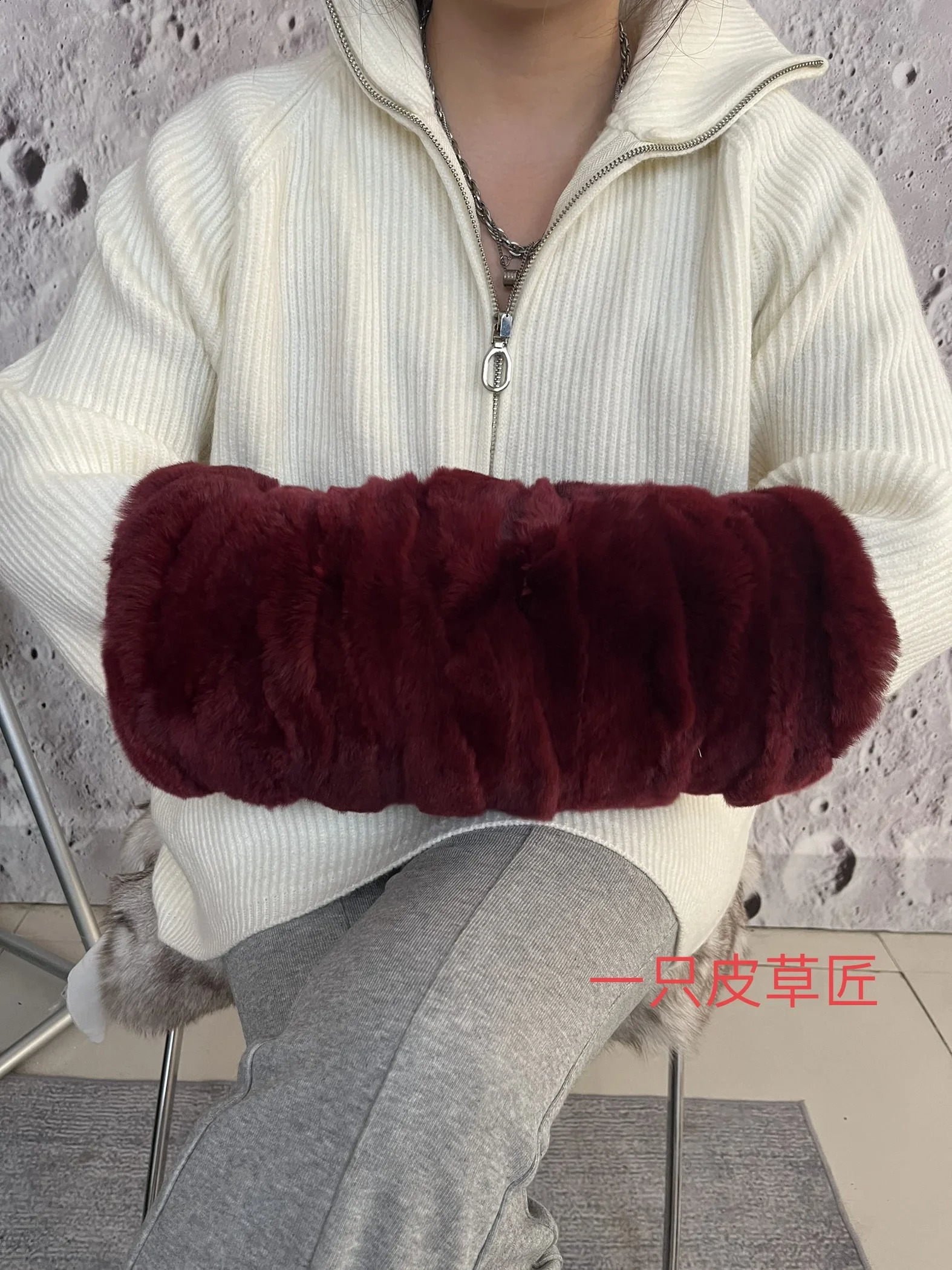 True thick haired double-sided Rex rabbit fur hand cover warm hand cover warm cave warm sleeping hand 241206