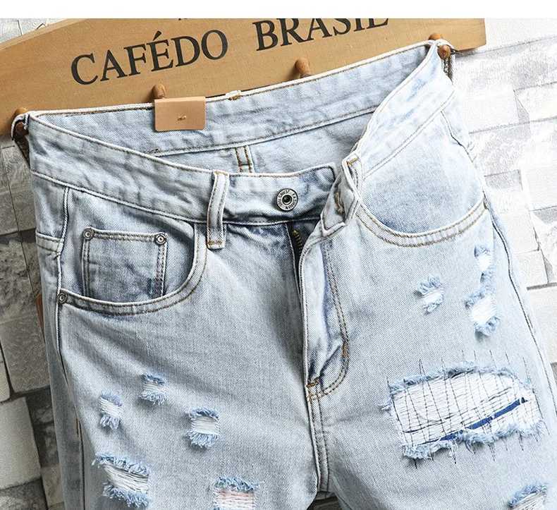 New Summer Men Holes Denim Shorts Light Blue Short Jeans Good Quality Men Knee Length Jeans Shorts Large Size Straight JeansXJ241206