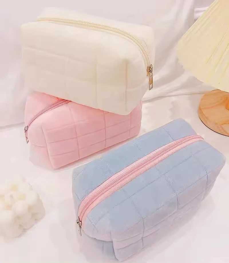 Solid Fur Cosmetic Storage Bag Large Women Zipper Makeup Organizer Handbag Statiery Pencil Case Travel Make Up Toiletry PunchXJ241206