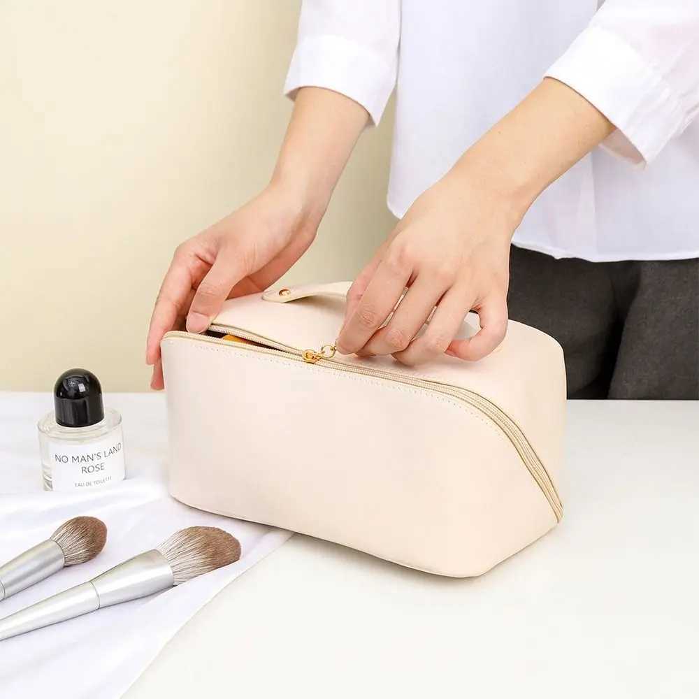 Large Capacity Toilet Cosmetic Makeup Basin Storage Bag Travel Makeup Bag 2023 New PU Large Capacity Womens Makeup BagXJ241206