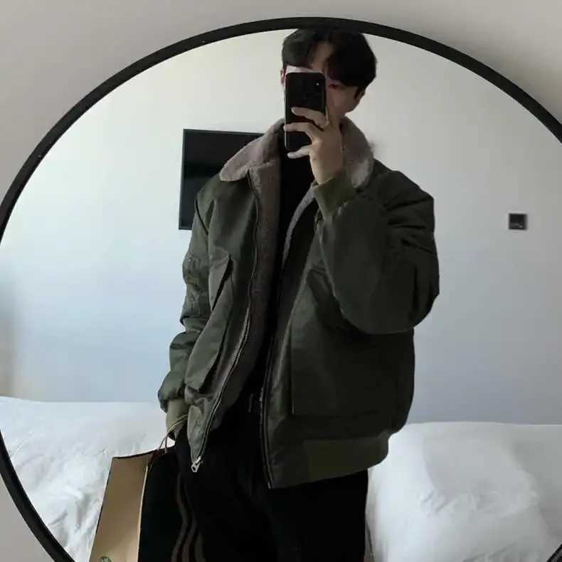 Fleeced Warm Quilted Padded Jacket Man Thick Winter Coat for Men High Quality Original Brands Luxury Padding Stylish Cheap SaleXJ241206