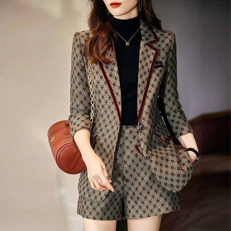 checkered suit jacket women's autumn highend socialite temperament highend sense this year's popular professional shorts set