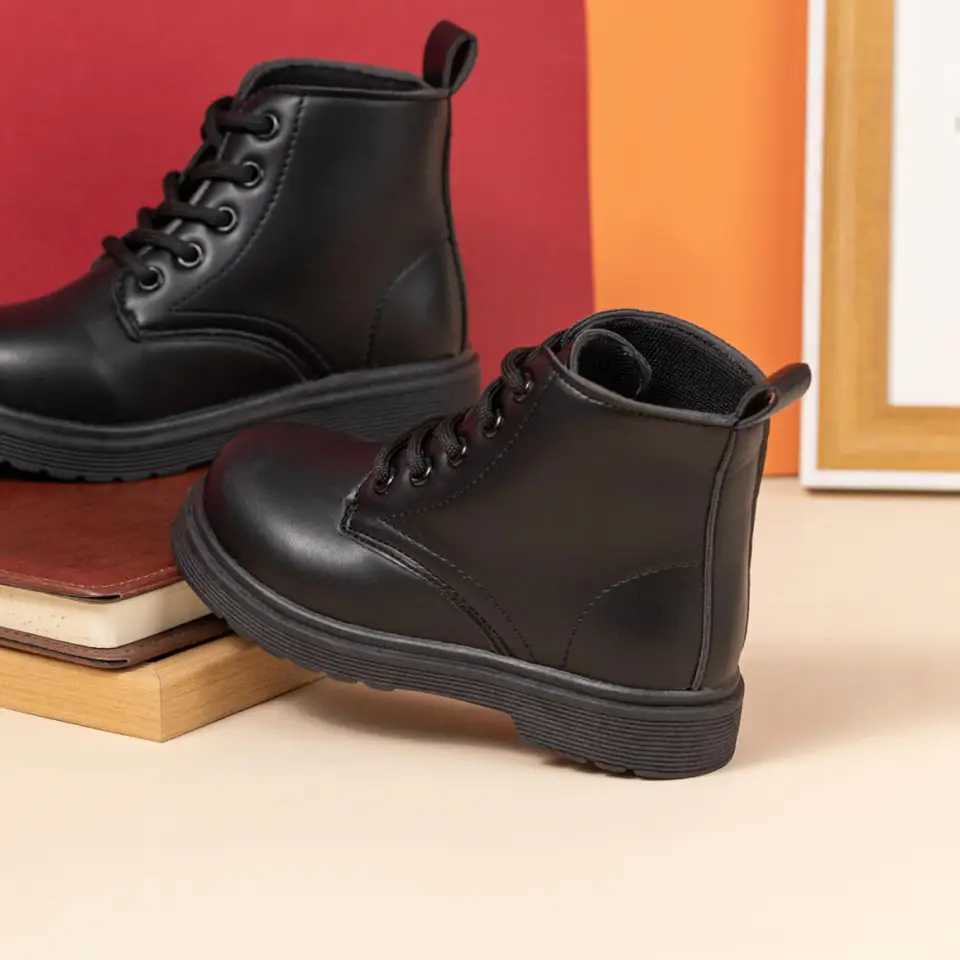 Classic Solid Color Leather Childrens Boots Fashionable Versatile Childrens Shoes Boys Girls Flat Bottom Waterproof MartinXJ241206