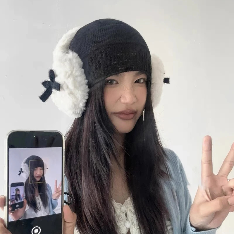 Female Bow Knot Earrings Kawaii Heart shaped Fluffy Eartips Cold Protection Female Eartips Thick Plush Japanese JK Girls Eartips 241205