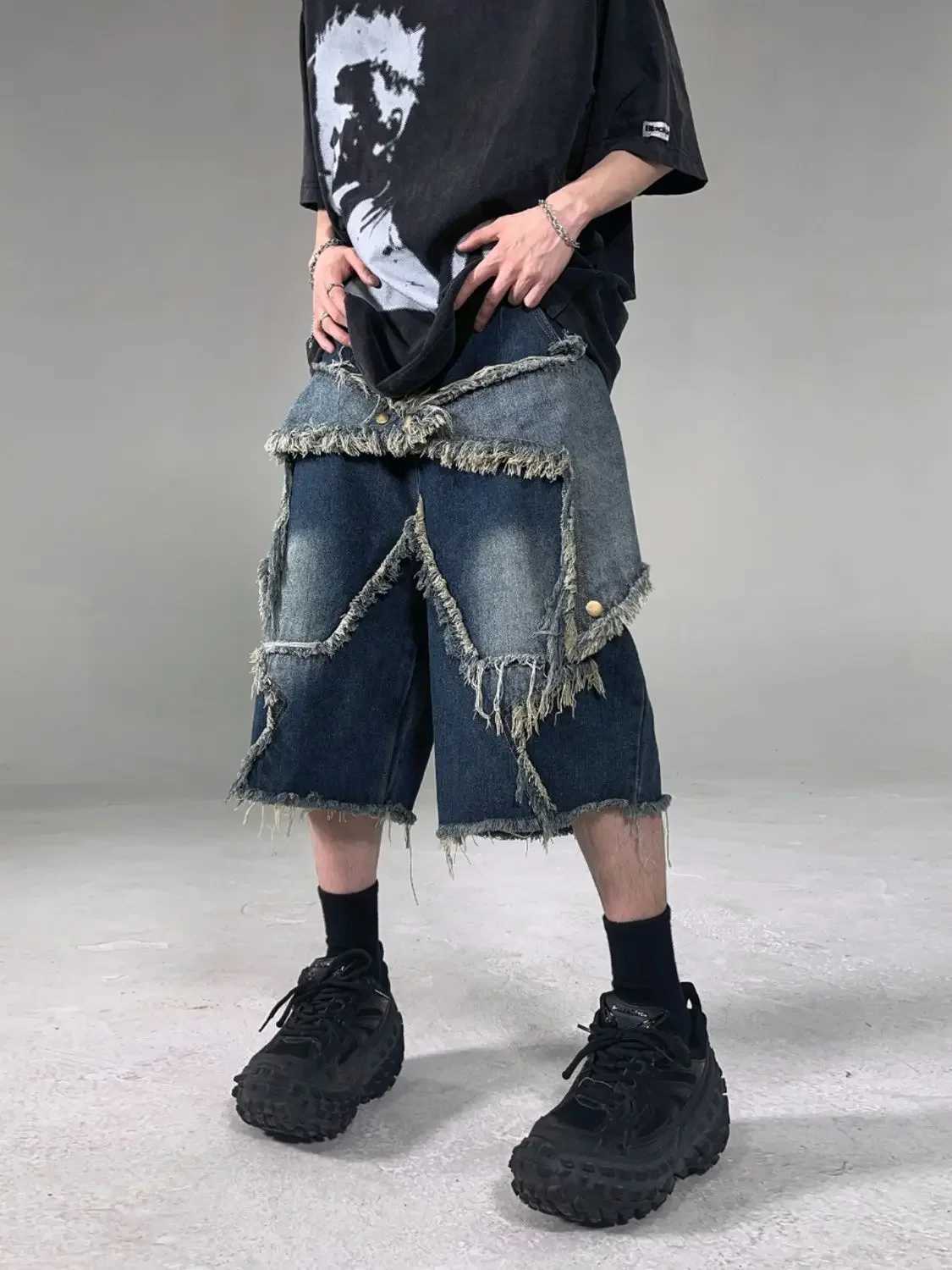 New High Street Retro Star Patch Tassel Men Denim Shorts Loose and Casual Hip Hop Street Couple Pants Sports sweatpantsXJ241206