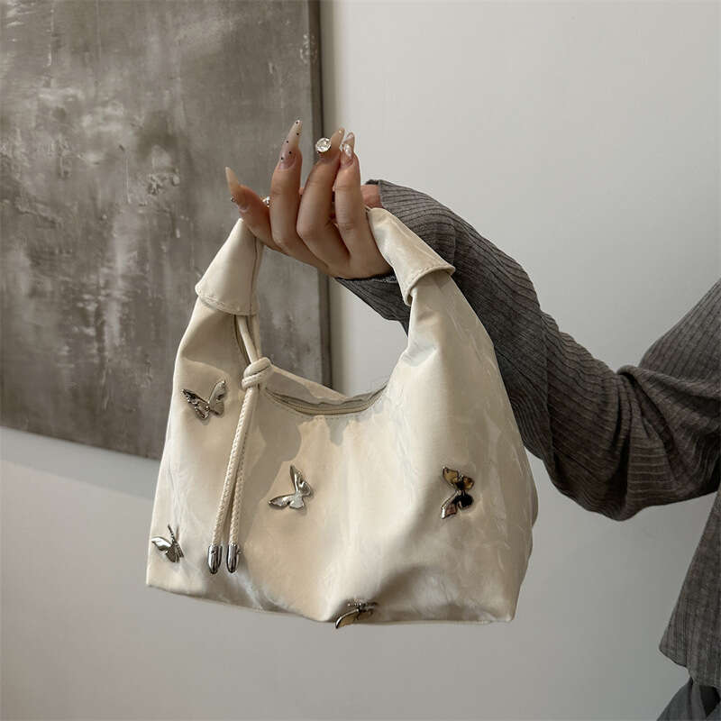 Summer New Butterfly Small Women's And Stylish Handbag, Versatile Texture, Commuting Personality, Crossbody Bag, Fashionable Quality, Classic B4