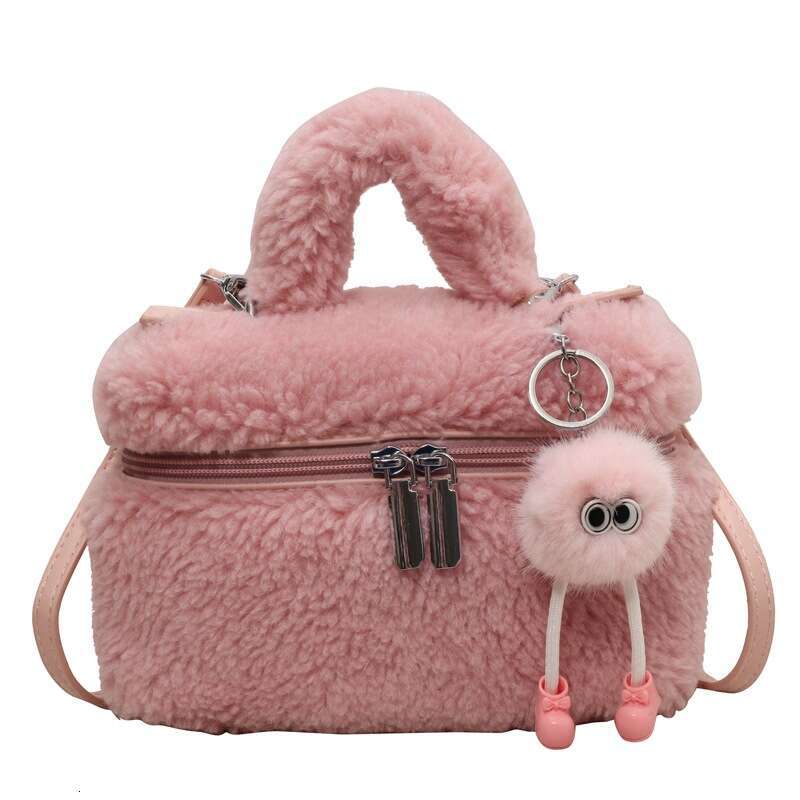 Lamb wool women's crossbody 2024 winter new item, shoulder bag, fashionable plush handbag