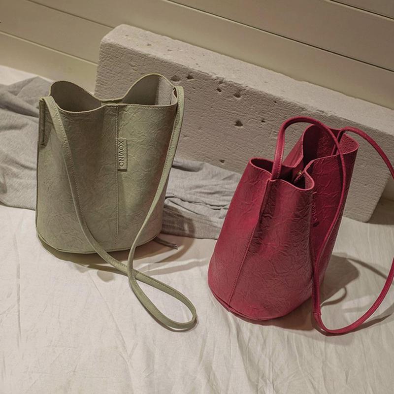 Hot Sale Handbags Fashion Women Shoulder Crossbody Bag PU Leather Bucket Totes Shopping Handbag For Hiking And Travel