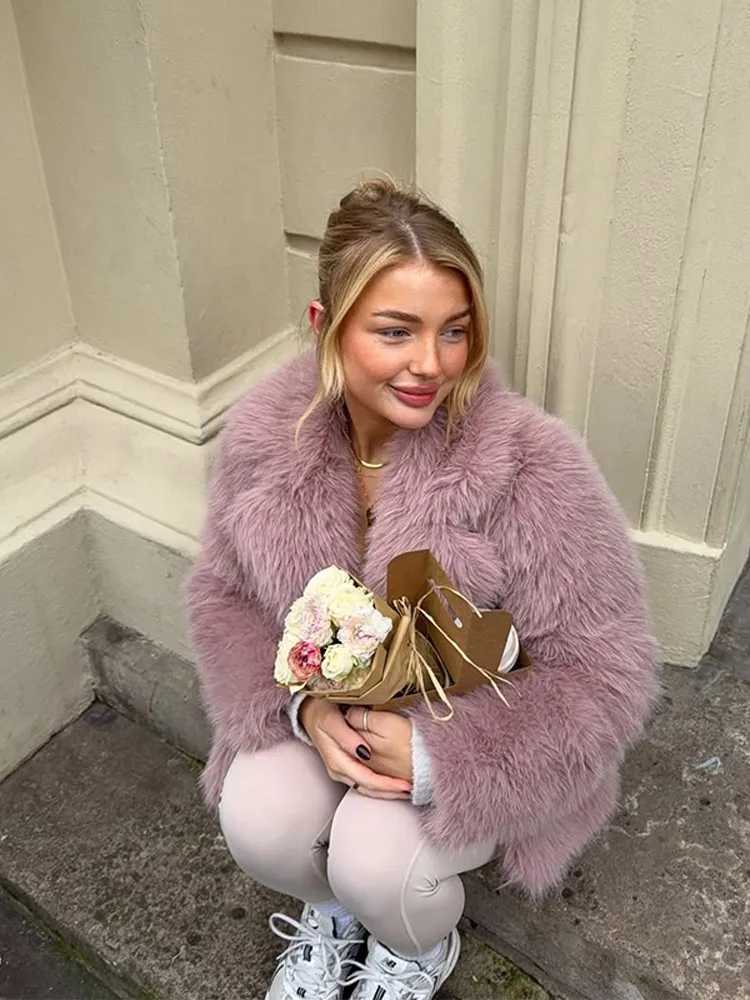 Chic Pink Lapel Furry Faux Fur Coat For Women Casual Warm Comting Long Sve Jackets Winter New Fe High Street OuterwearXJ241206