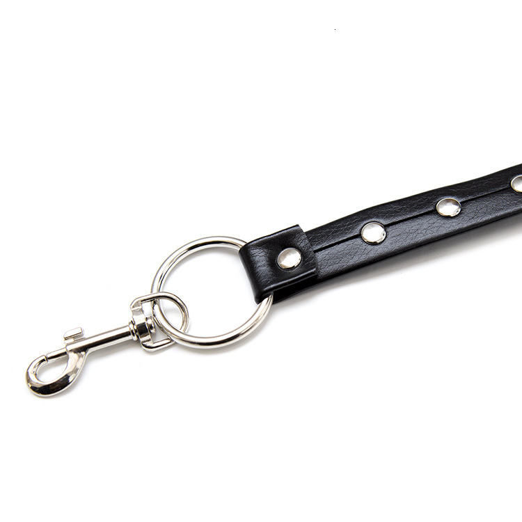 SM Sex Toys Black Leather Nail Buckle Nose Hook Female Training Flirting Nose Hook Adult Products Wholesale