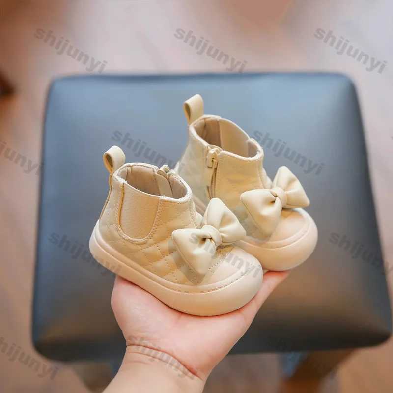 Baby Boots Autumn Winter Infant Warm Cotton Shoes Princess First Walkers Toddler Boys Girls Sweet Soft Soles Non-slip Ankle BootXJ241206