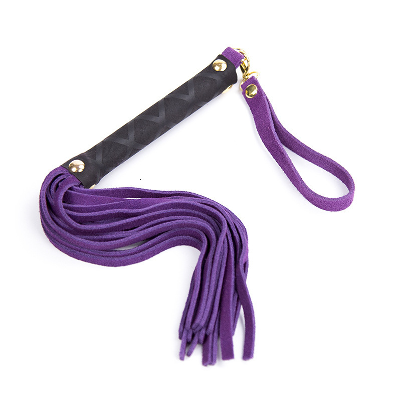 Male and Female Sexual Training Whip Amazon Hot Selling Adult Toy Training Leather Whip Metal Accessories Whip