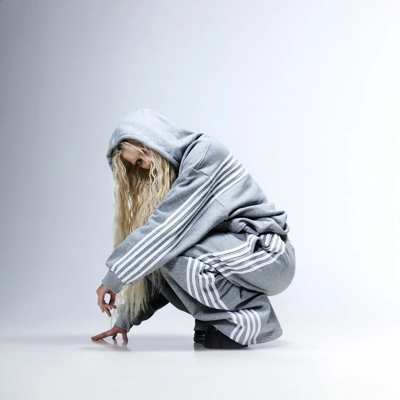 Y2K 2 piece tracksuit high quality Embroidered Striped streetwear Men Women Sweatshirt Oversized Hoodie Hip Hop Track Pants Set 241205Z