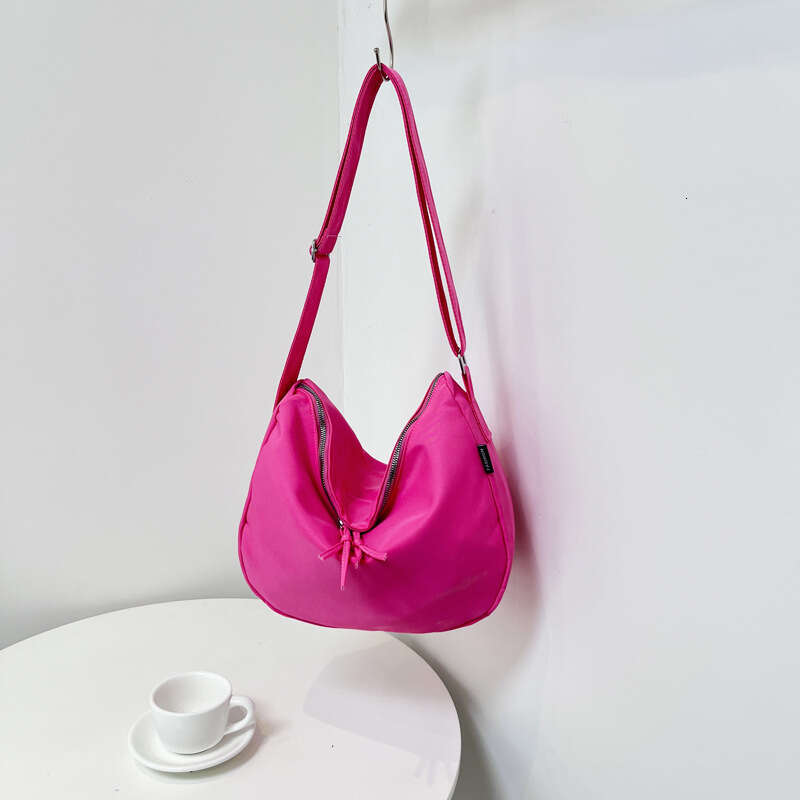 Summer New Bag For Women, Large Capacity Casual Versatile Canvas High-End Sensory Communication, Crossbody Tote Bag, Fashionable Quality, Classic B3