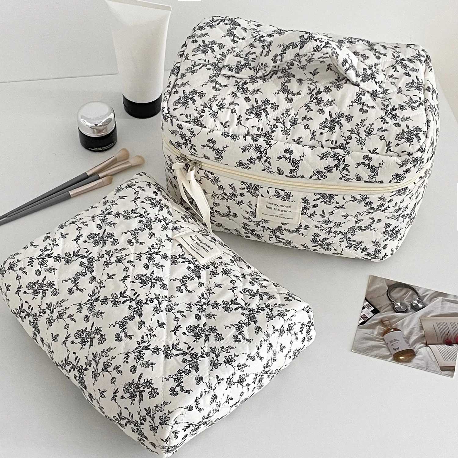 Fi Ins Black Flower Women Quilting Bags Handbag Travel Organizer Cosmetic Makeup Storage Pouch Portable Zipper Tote BagXJ241206