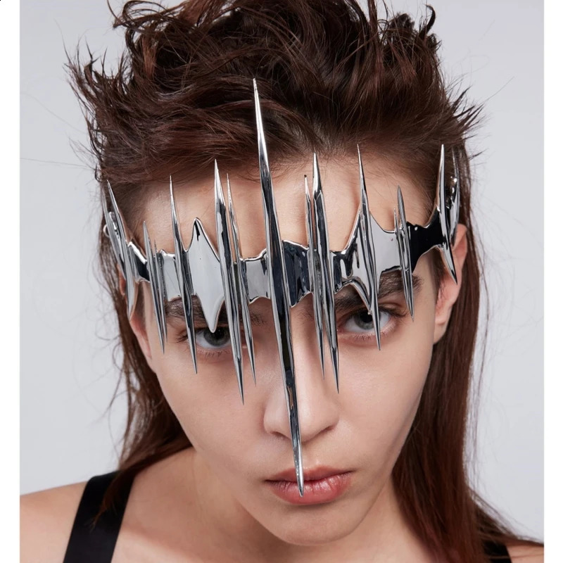 Punk hip-hop rock mechanical mask irregular outward facing hair clip headband 241205