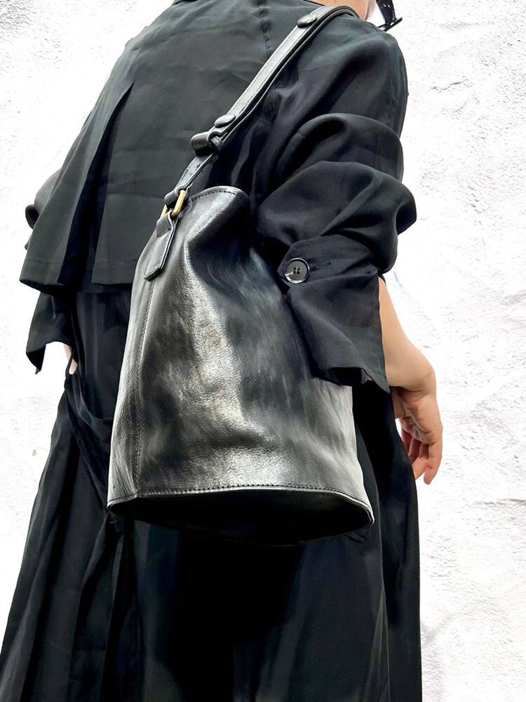 Handmade Retro Natural Bucket Shoulder Bags For Women 100% Genuine Leather Handbag Lady Classic Adjustable Crossbody Bag