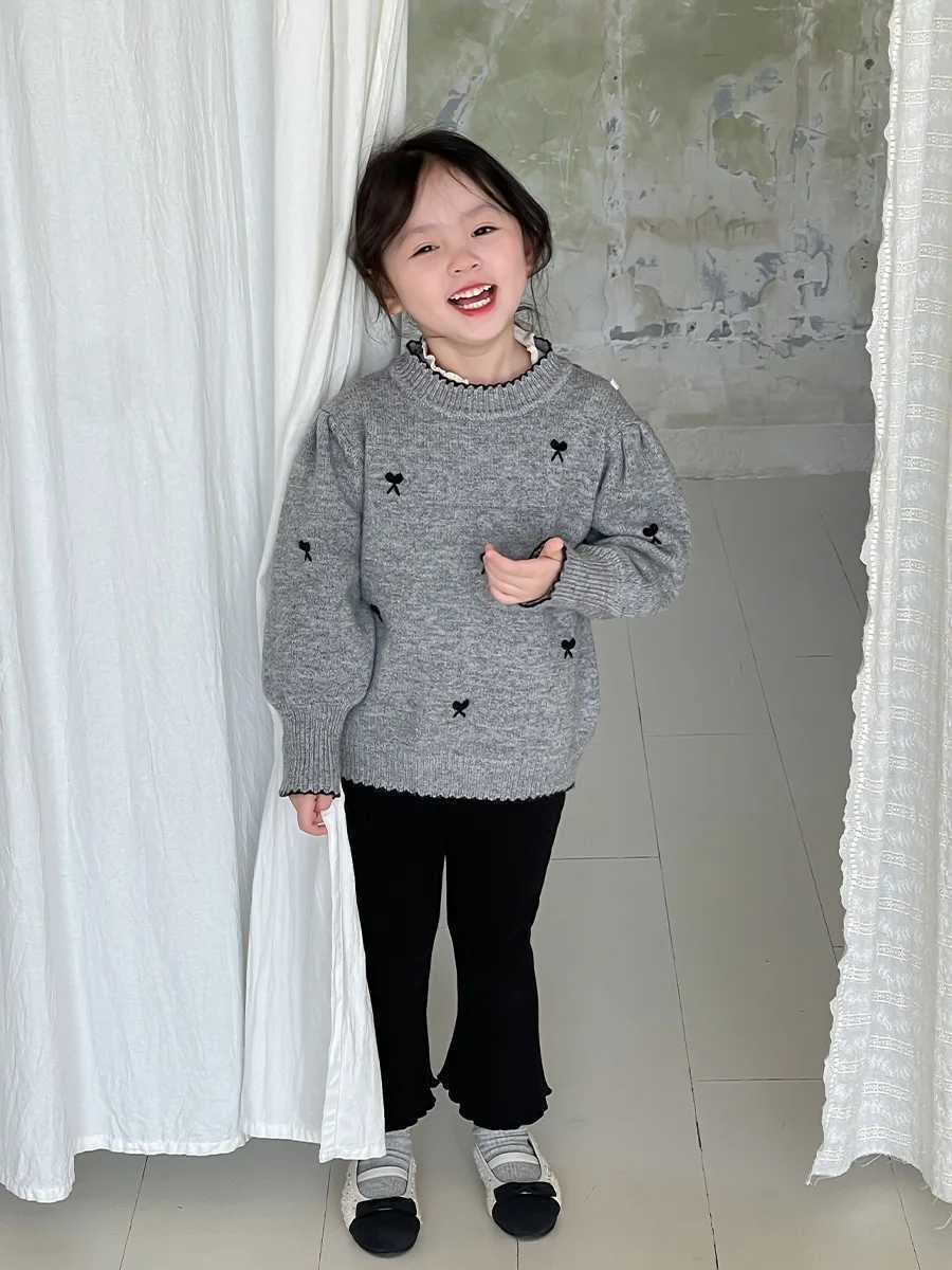Cardigan Baby girl sweater with bow knit to keep warm 2024 autumn/winter new childrens sweater Q241205