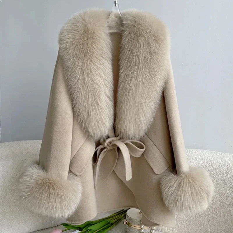 BLUENESSFAIR 2023 Cashmere Wool Blends Coat Winter Autumn Women Jacket Real Fur Collar Loose Thick Warm Outerwear Streetwear 241205