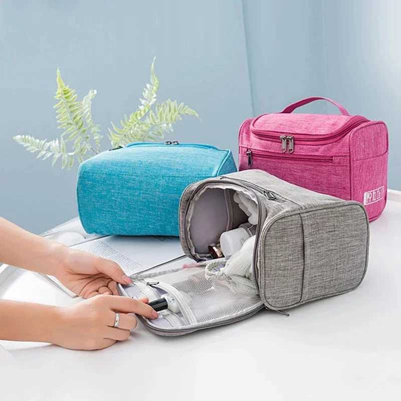2022 Waterproof Hook Up for Women Cosmetic Bag Travel Organizer Men Makeup Bag Make Up Case Bathroom Toiletry Pouch W NeceserXJ241206