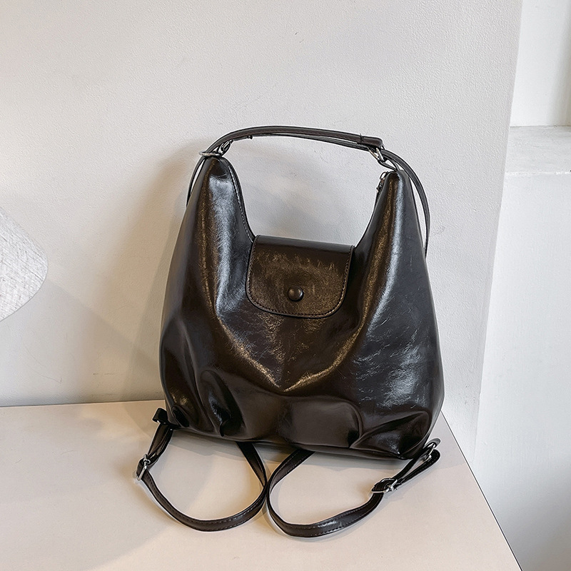 2025S designer Retro schoolbag large-capacity bag women new autumn and winter commuter women bag backpack backpack shoulder bag tote bag