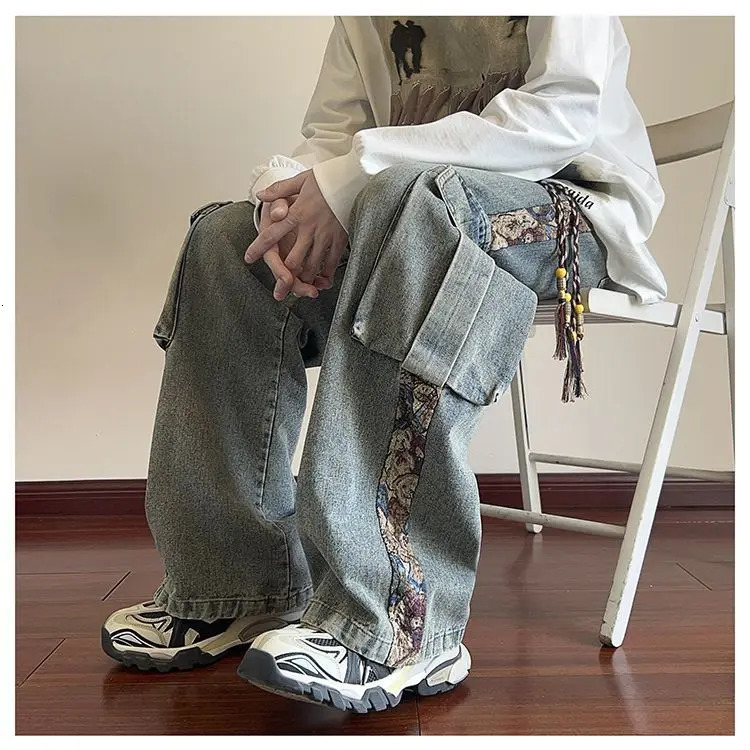 Hip hop trend personalized straight leg retro wash workwear jeans American men and women street loose casual pants 241206