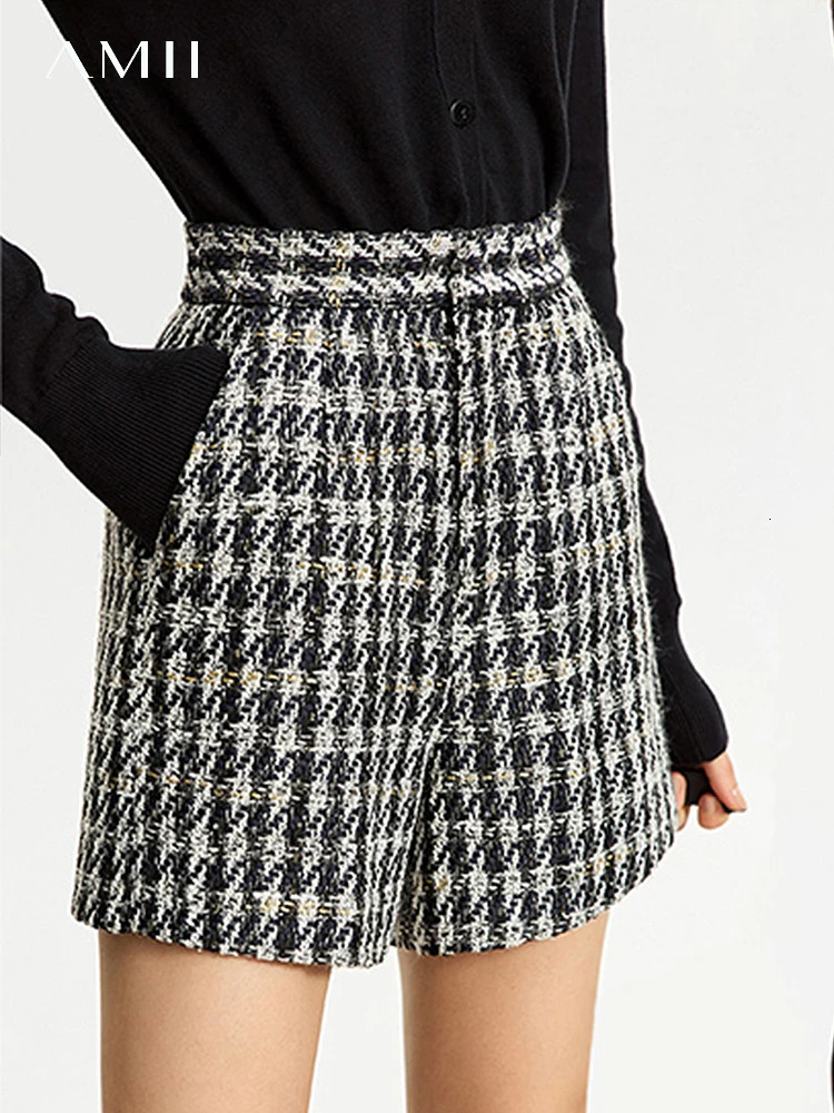 AMII Minimalist Little perfume Fashion Womens Shorts Solid Winter Patch Work Straight Retro Tweed Casual Pants 12324070 241206