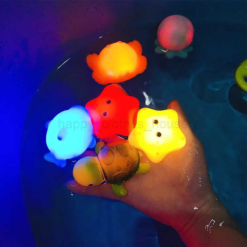 Baby Bath Toys Flashing Colorful LED Light Floating Bathtub Toy for Kid Toddler Preschool Great Toys for Bathroom Water Tub GameXJ241207