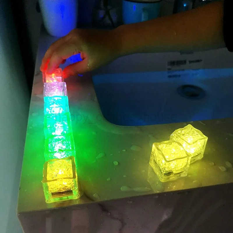 Baby Bath Toys Bathtub LED Light Up Toys Colorful Changing Waterproof Underwater Lights Bath Toys for Boys Girls Birthday GiftXJ2412562